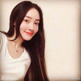 与金庸合影的青春玉女火了海量纯美照曝光