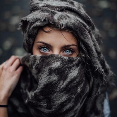 女生霸气冷酷好看头像欧美