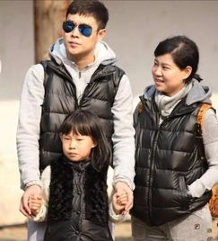 小沈阳女儿晒自拍,12岁的她撞脸金高银,肤白貌美镜头感十足