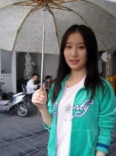 盘点真正的女星素颜来看看明星们的实诚自拍吧