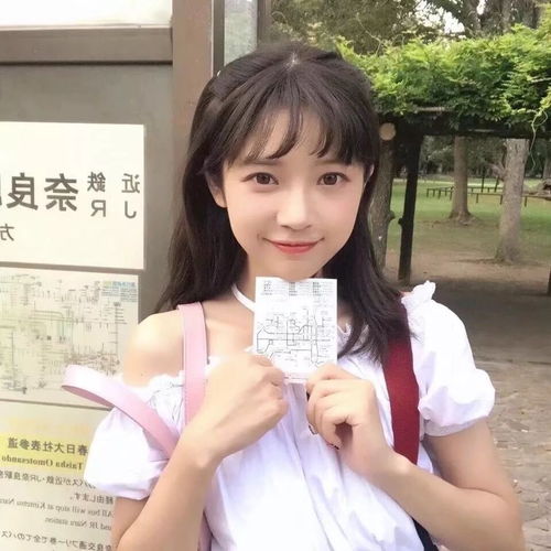 头像曾经以为拥有是不容易的,后来才知道舍弃更难