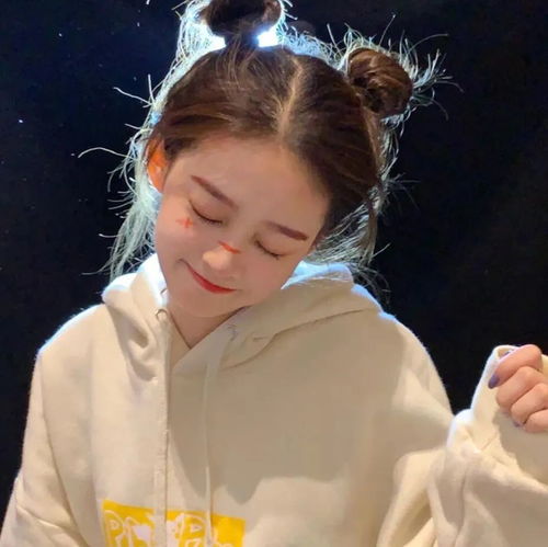 爱辽绝美女生头像拿去吧你