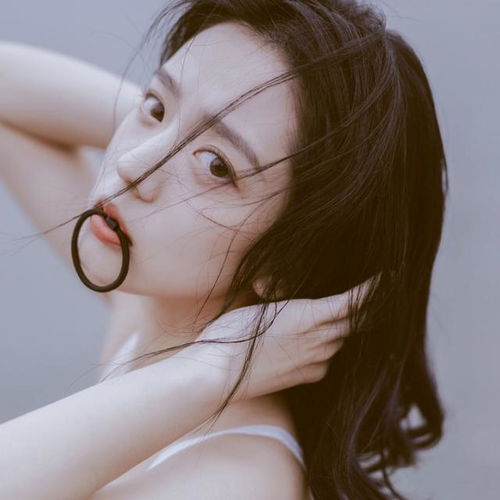 2025女人旺自己的头像美人痣