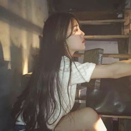 女生头像像这样的谢谢