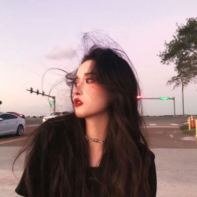 气质简单成熟多人闺蜜女生头像