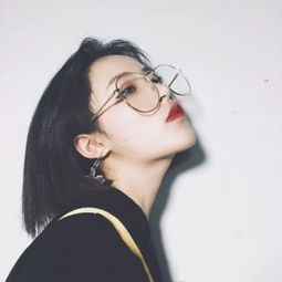 急求下图女头的情头谢谢