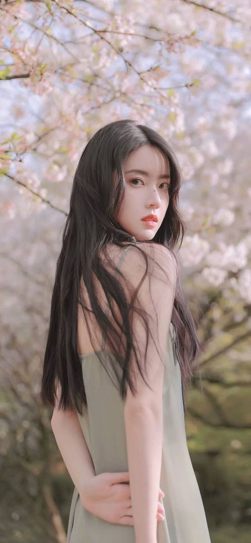 纯欲风美女手机壁纸可怜桃李断肠花,浪花溅白疑飞鹭