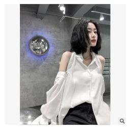 衬衣长袖秋冬女新款ins超火的上衣拉链露背露肩性感黑色衬衫依生