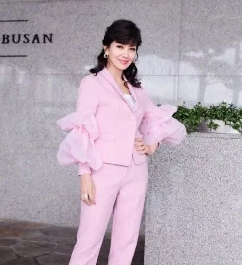 8个女人一台什么戏赵雅芝白百何的形象设计领衔釜山行