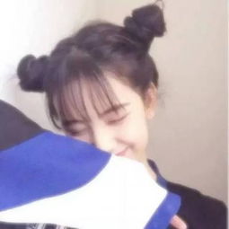 蓝色意境的女生唯美头像