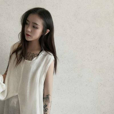 清冷气质女头2020混网高端精致的女头像