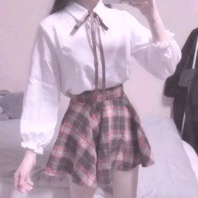 优质女头部位小短裙真人学生下半身超清头像