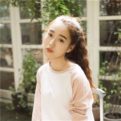朴素女生头像,穿着朴素清幽淡雅贤惠的女生