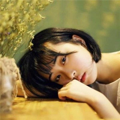 2023年最好看的女生头像
