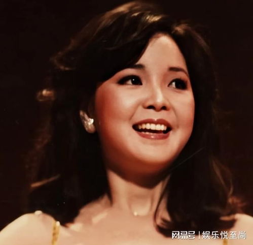 10位面若银盘的女星,阿娇赵丽颖上榜,个个都是真绝色