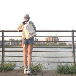 女生背影图片