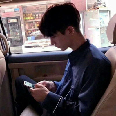 qq头像男生霸气超拽酷2019独一无二社会人头像