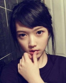hioscar某人刚被女友抛弃,碰巧在大街上..