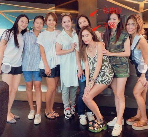 庾澄庆小14岁娇妻近照罕曝,参加关颖贵妇局,合影站c位气质甚佳
