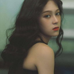 绿色女生头像