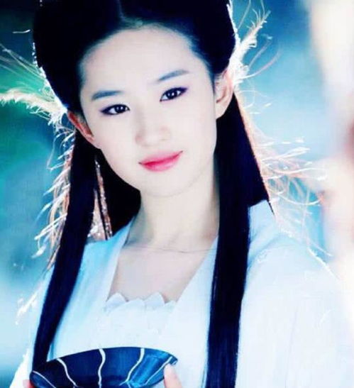 赵丽颖的花千骨,杨幂的夕瑶,刘亦菲的小龙女,她惊艳
