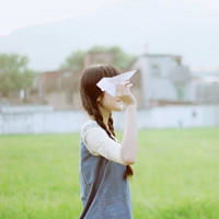求qq头像女生带字,伤感,唯美的