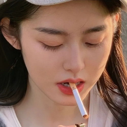不得不换的头像
