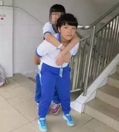 谁认识东莞这女孩在全国寻访活动中上榜啦