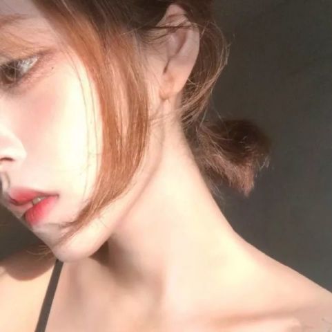 无论最后生疏到什么程度,曾经对你都是真的