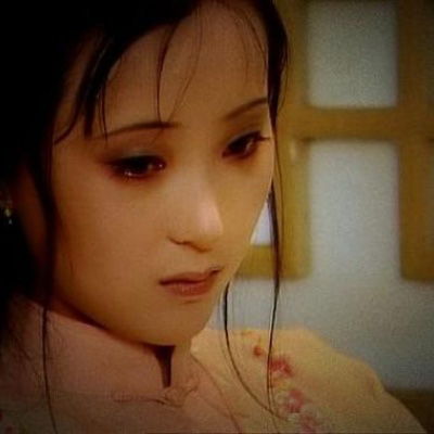 抑郁症头像女生压抑图片伤感头像女生冷淡