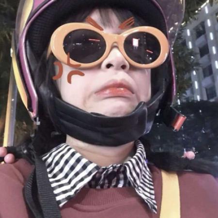 搞笑的微信头像女生头像图片