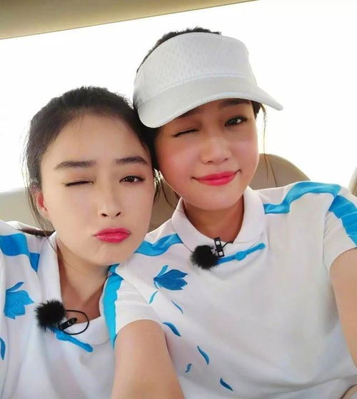 都说蒋欣吃货情商低,但她的朋友圈却让人服气