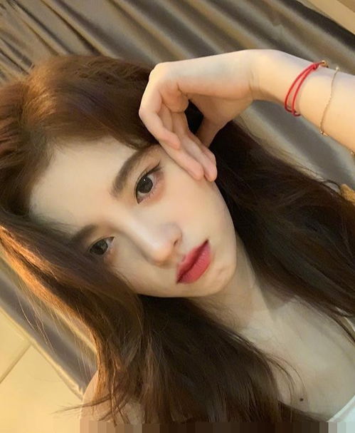 鞠婧祎,你是真不适合参加真人秀,没秀出来四千年美女滤镜碎掉了
