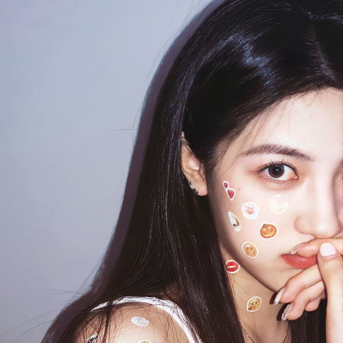 高级感十足的女生头像