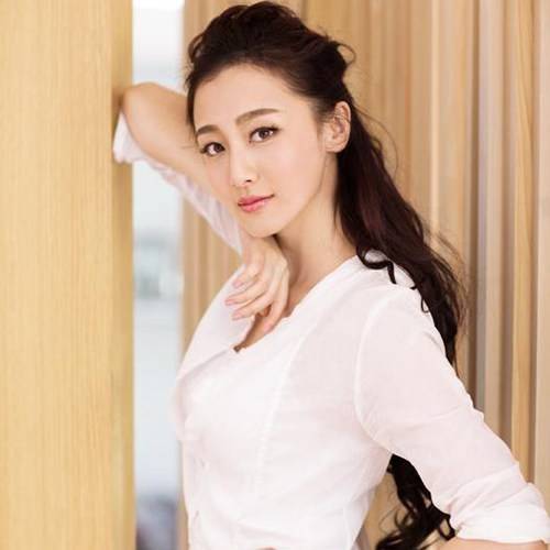 从内蒙古走出去的十大美女明星,有没有你的女神