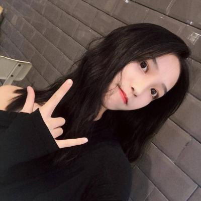女生搞怪头像真人可爱
