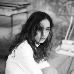 女生头像黑白丧系女头像