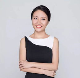20多岁的年轻女孩如何活成最好的自己,看她就对了