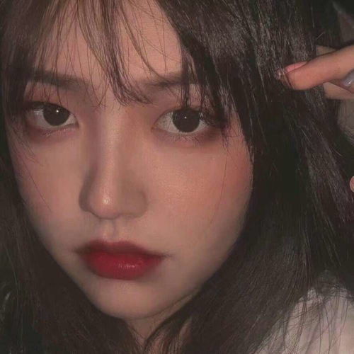 女生头像永远有人更好眼前人即最好