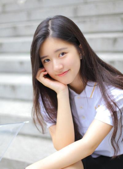 长啥样的妈妈把赵露思生那么可爱看照片后爸爸拯救过银河系