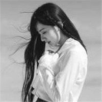 女生黑白头像唯美去爱去见去想念