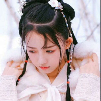 古风头像女唯美淡雅仙气十足的白衣古风女子图片
