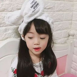 生个女儿,冬天就要让她穿成最时尚的模样