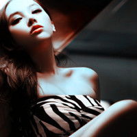可爱女生头像渐渐淡漠的脸印在记忆里2