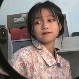 厌世脸女生头像高清高冷最新高级厌世脸照片