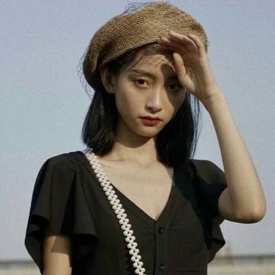 女士短发的微信头像女人最适合的微信头短发像