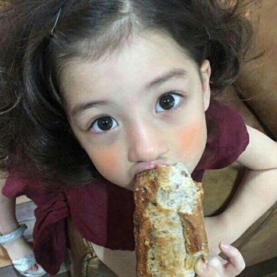 可爱的小孩头像超萌搞怪小女孩头像可爱呆萌图片
