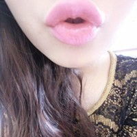 求此类红唇女头