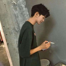 2018最火爆微信头像男生超拽大全哭有什么用他又看不到