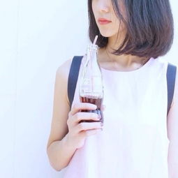 女生头像半身女头不知道怎么开口但总想堆糖,美好生活研究所
